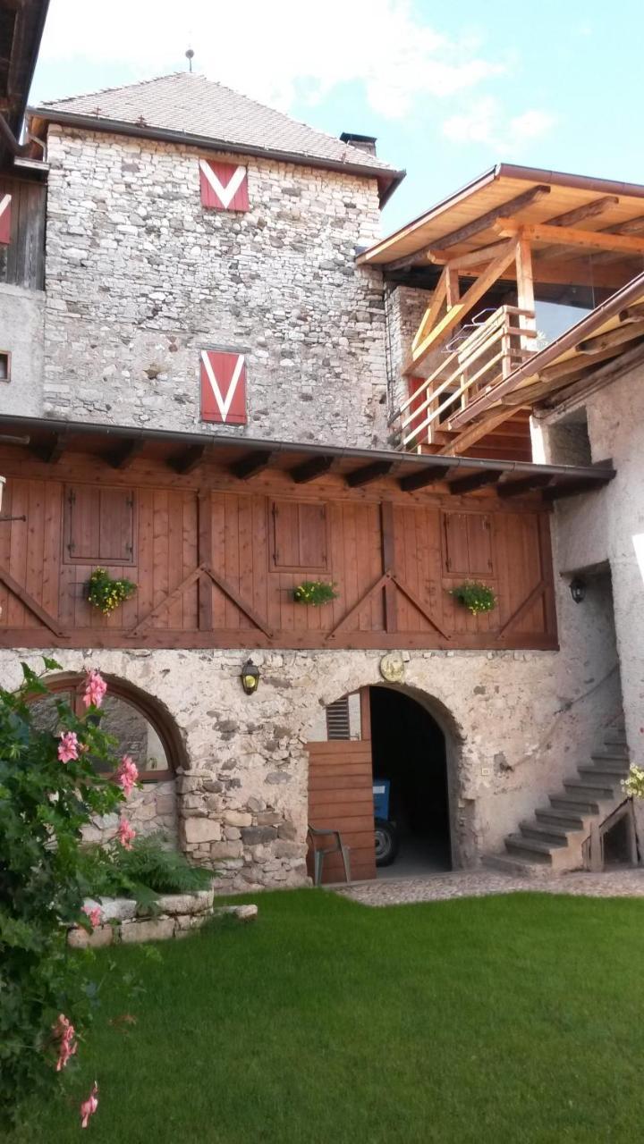 Agritur Ciastel Villa Sanzeno Exterior photo