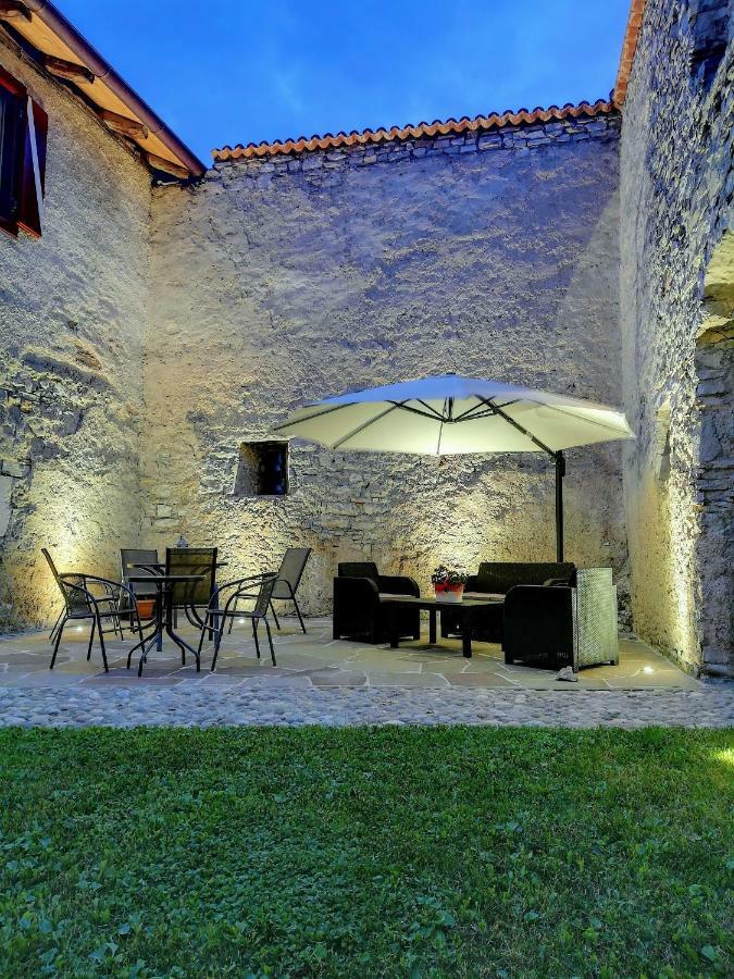 Agritur Ciastel Villa Sanzeno Exterior photo